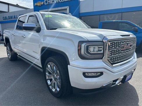 Used 2018 GMC Sierra 1500 Denali w/ Denali Ultimate Package AWD/4WD image 13