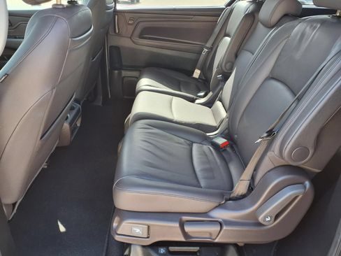 Used 2018 Honda Odyssey EX-L image 11