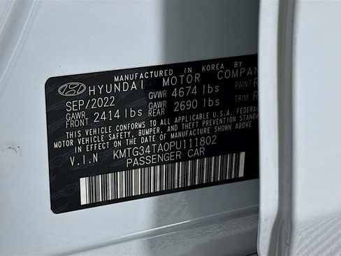 Used 2023 Genesis G70 2.0T w/ Sport Prestige Package image 12