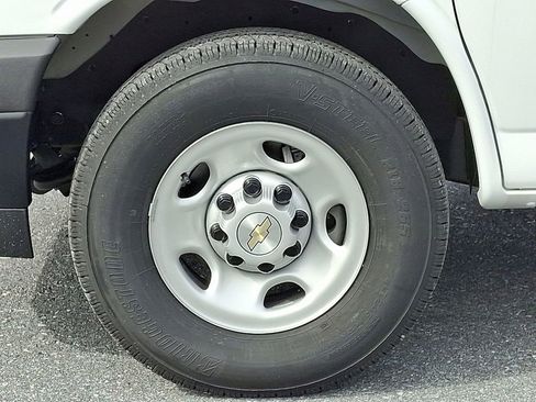 New 2025 Chevrolet Express 3500 w/ Driver Convenience Package RWD image 8