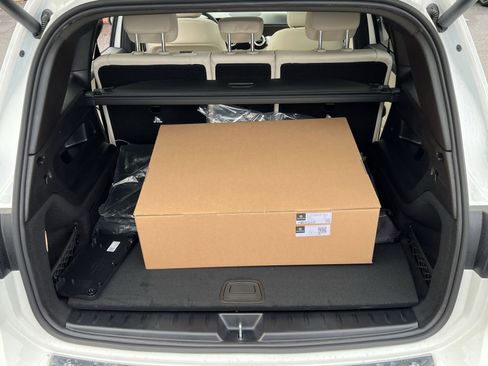 New 2026 Mercedes-Benz GLB 250 4MATIC image 24