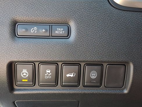 Certified 2023 Nissan Murano Platinum w/ Cargo Package AWD/4WD image 26