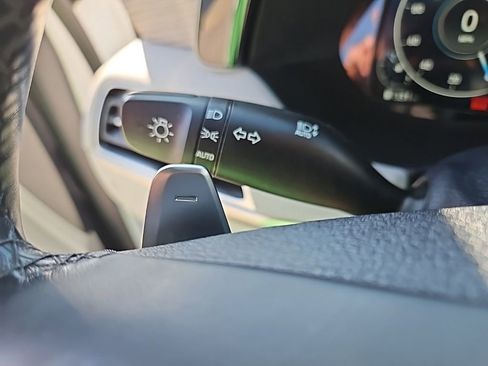 Used 2021 Hyundai Palisade Limited image 17