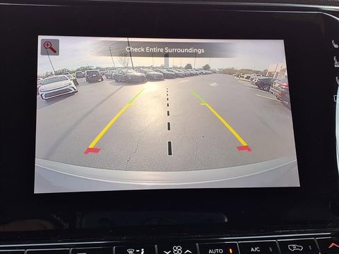 Used 2024 Jeep Wagoneer Series II w/ Flexible Seating Group image 43