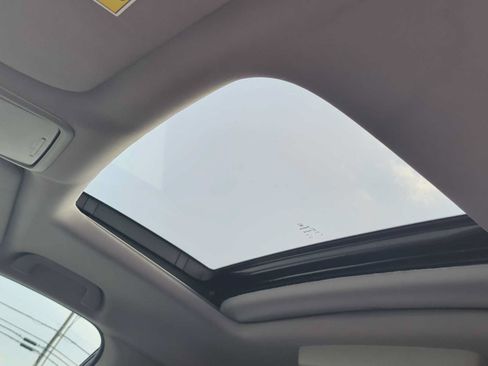 Used 2022 Honda Odyssey Elite image 18