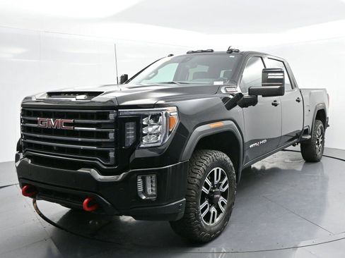 Used 2023 GMC Sierra 3500 AT4 w/ AT4 Premium Plus Package image 3