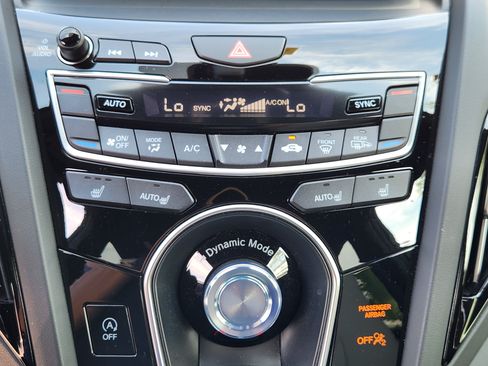 Certified 2025 Acura RDX SH-AWD image 21