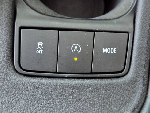Used 2021 Cadillac XT4 Premium Luxury w/ Cold Weather Package FWD image 26