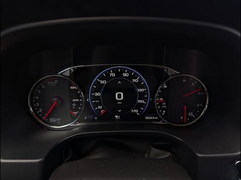 Used 2020 GMC Acadia Denali w/ Technology Package AWD/4WD image 2