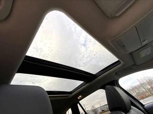 Used 2025 MAZDA CX-50 AWD 2.5 S w/ Weather Package image 13