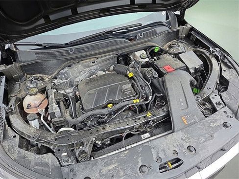 Certified 2025 Chevrolet Trax LS image 10