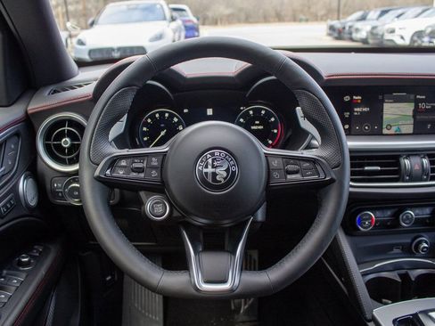 New 2025 Alfa Romeo Stelvio Tributo Italiano w/ Active Assist Plus Package AWD/4WD image 15