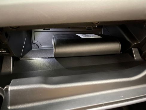 Used 2023 Lexus ES 300h w/ Premium Package image 27