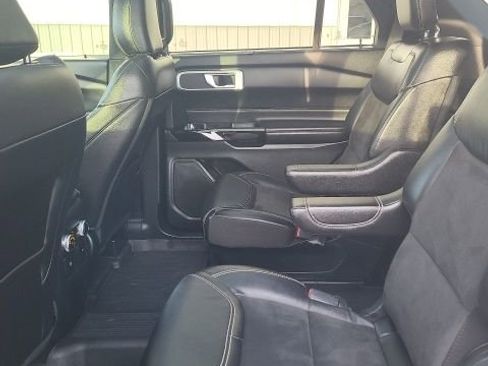 Used 2022 Ford Explorer ST w/ ST Street Pack AWD/4WD image 21