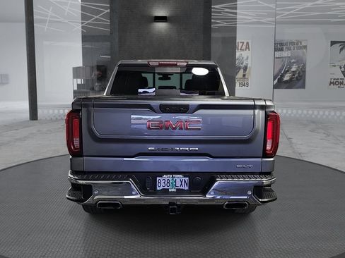 Used 2021 GMC Sierra 1500 SLT w/ SLT Premium Plus Package AWD/4WD image 7
