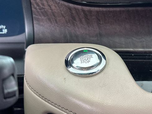 Used 2020 Lincoln Aviator Reserve w/ Equipment Group 202A AWD/4WD image 21
