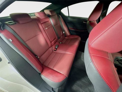 Used 2022 Lexus IS 300 RWD image 25