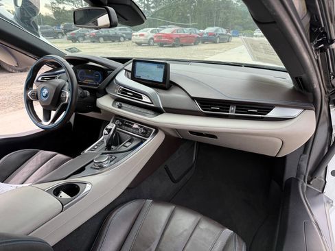 Used 2016 BMW i8 AWD/4WD image 26