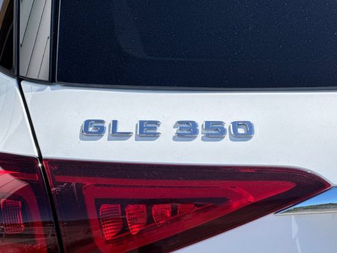 Used 2020 Mercedes-Benz GLE 350 4MATIC image 12