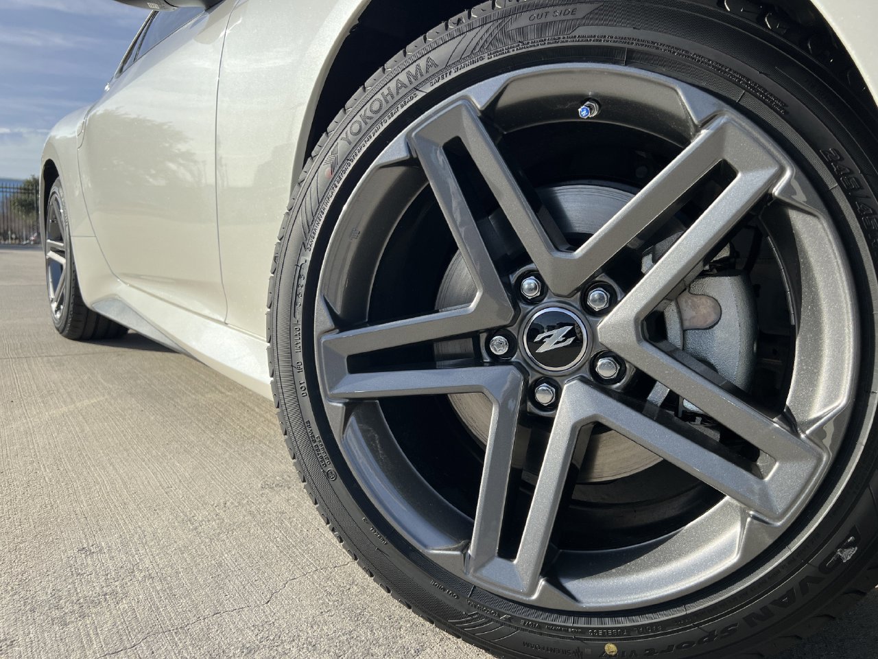 New 2026 Nissan Z Sport w/ Floor Mat Package RWD image 7