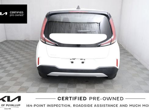Certified 2025 Kia Soul LX w/ LX Technology Package FWD image 7