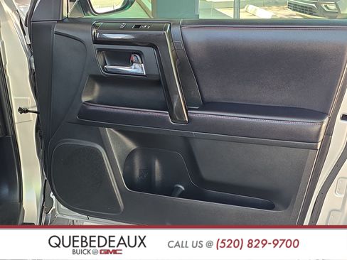 Used 2019 Toyota 4Runner TRD Off-Road Premium AWD/4WD image 34