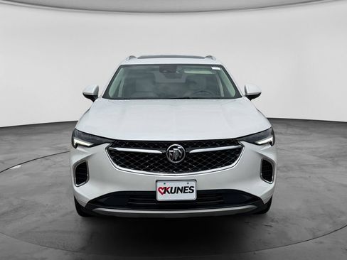 Used 2023 Buick Envision Avenir AWD/4WD image 2