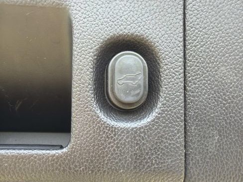 Used 2015 Chevrolet Tahoe LT AWD/4WD image 14