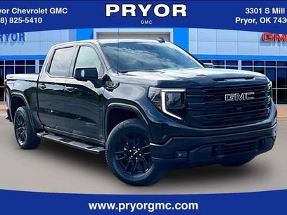 New 2026 GMC Sierra 1500 Elevation w/ Elevation Premium Package