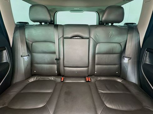 Used 2016 Volvo XC70 T5 Premier FWD image 13