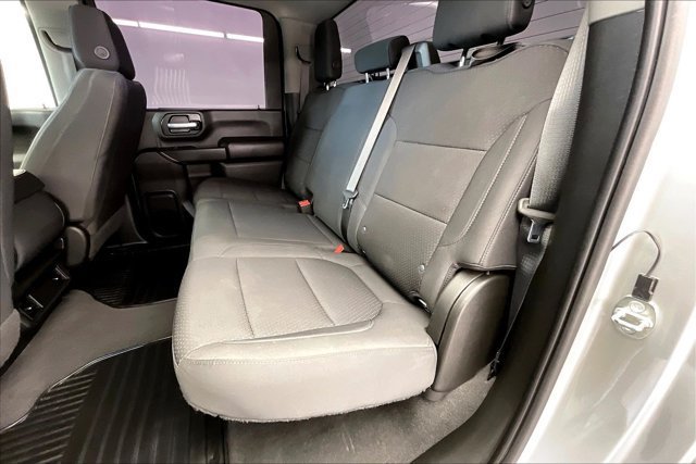Used 2022 Chevrolet Silverado 2500 Custom w/ Custom Value Package AWD/4WD image 19