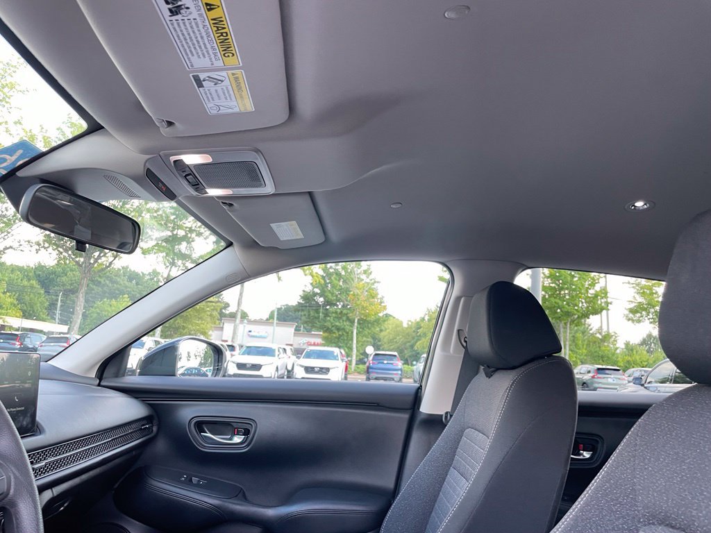Certified 2026 Honda HR-V LX image 28
