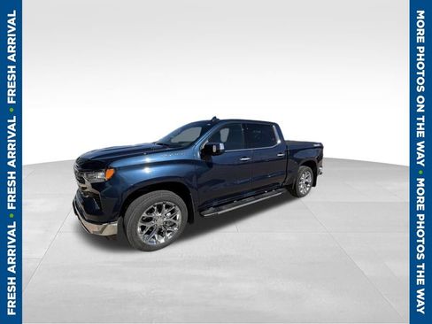 Used 2022 Chevrolet Silverado 1500 LTZ w/ Technology Package AWD/4WD image 1