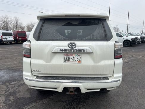Used 2016 Toyota 4Runner Limited image 6