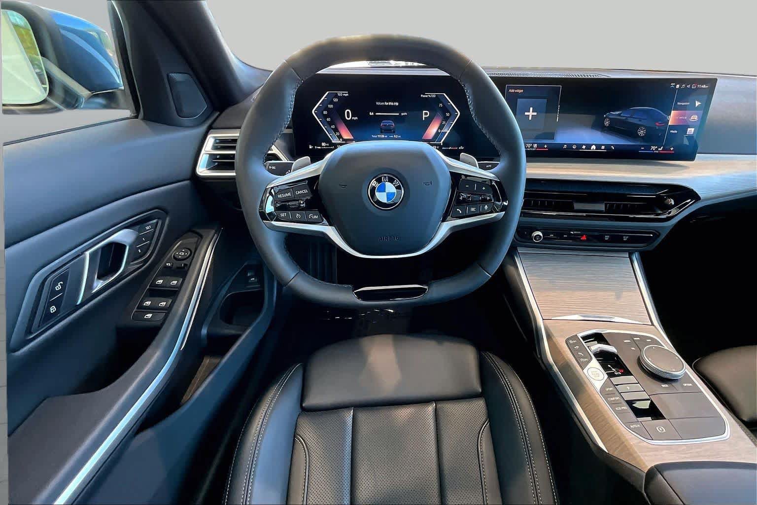 Used 2025 BMW 330i Sedan RWD image 5