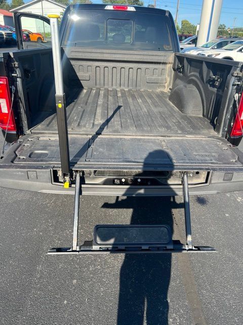 Used 2022 Ford F150 XLT w/ Equipment Group 302A High AWD/4WD image 28