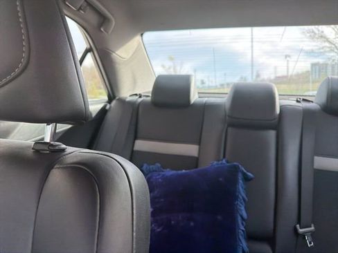 Used 2013 Toyota Camry SE image 12