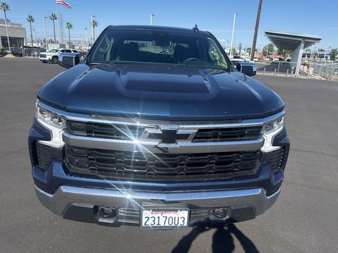 Used 2023 Chevrolet Silverado 1500 LT AWD/4WD image 7
