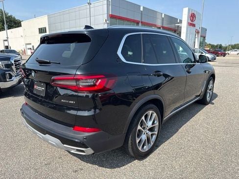 Used 2022 BMW X5 xDrive40i w/ Premium Package AWD/4WD image 11