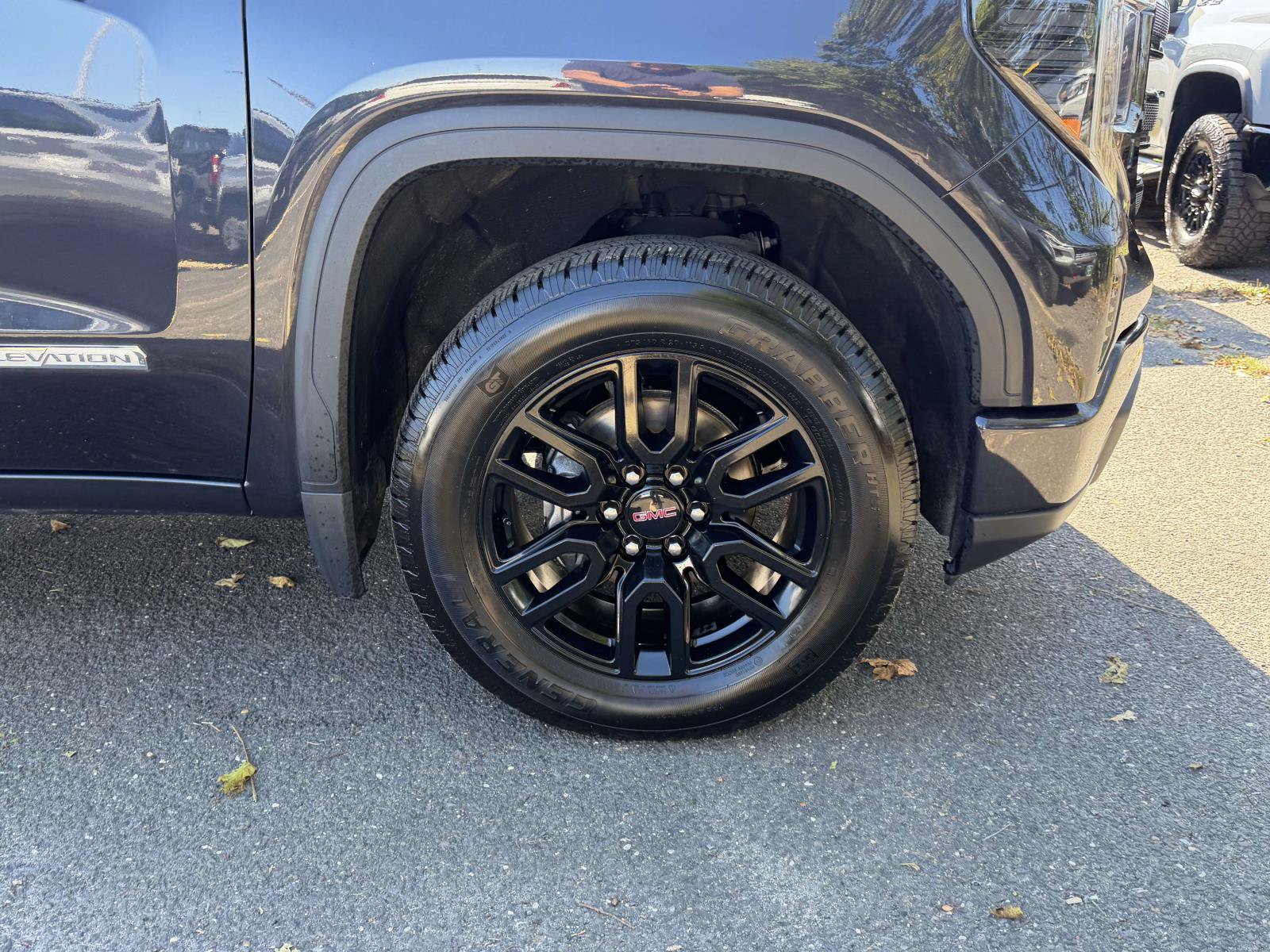 Certified 2023 GMC Sierra 1500 Elevation AWD/4WD image 6