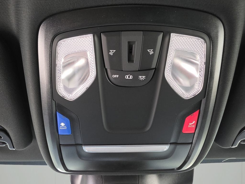 New 2027 RAM 3500 Big Horn AWD/4WD image 29