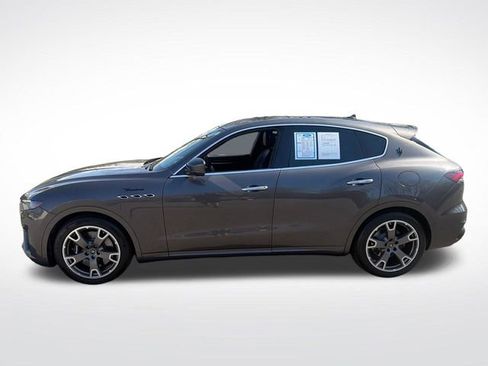 Used 2023 Maserati Levante Modena AWD/4WD image 4