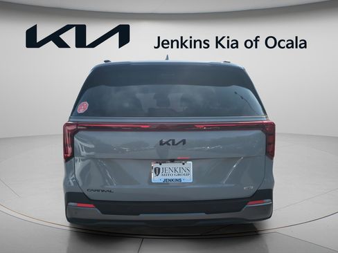 New 2026 Kia Carnival SX Prestige FWD image 4