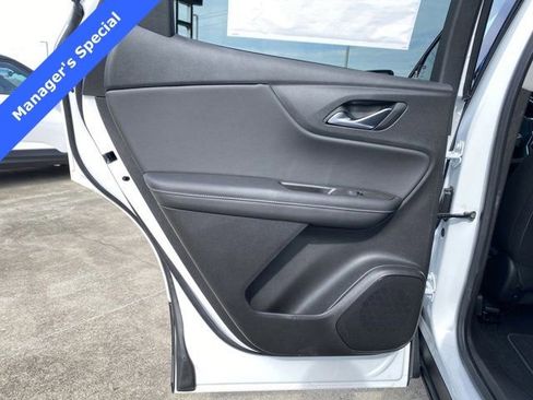 New 2025 Chevrolet Blazer LT w/ Midnight/Sport Edition image 23
