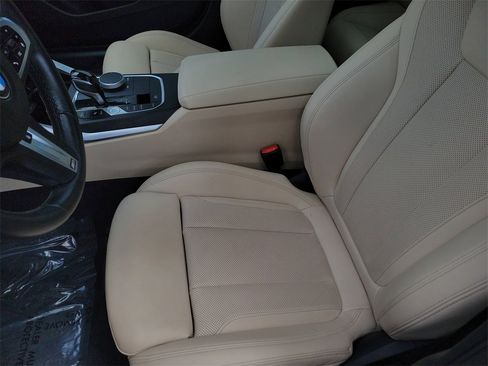 Used 2023 BMW 430i Gran Coupe w/ M Sport Package image 16