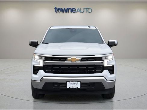Used 2023 Chevrolet Silverado 1500 LT AWD/4WD image 9