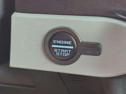 Used 2023 Ford Bronco Badlands AWD/4WD image 32