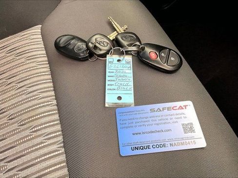 Used 2014 Toyota Tundra SR5 w/ TRD Off Road Package image 11