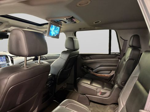 Used 2016 Chevrolet Tahoe LTZ AWD/4WD image 38