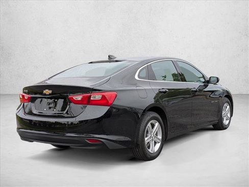 Used 2023 Chevrolet Malibu LS FWD image 5